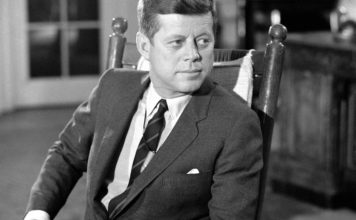 HISTORIAS DE LA HISTORIA: El asesinato de JKF II Créditos a su autor. El propietario de esta imagen es el titular de sus derechos.