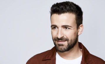 PRIMER PLANO: Funambulista Créditos a su autor. El propietario de esta imagen es el titular de sus derechos.