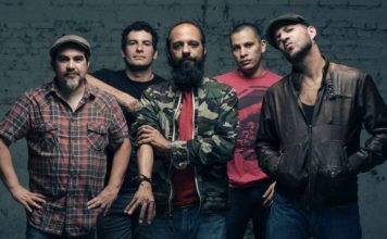 PRIMER PLANO: Bohemia suburbana Créditos a su autor. El propietario de esta imagen es el titular de sus derechos.