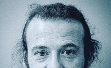 PRIMER PLANO: Carlos Chaouen Créditos a su autor. El propietario de esta imagen es el titular de sus derechos.