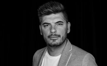 EL DISCO DEL AÑO: Demarco flamenco, Le sonrío al agua Créditos a su autor. El propietario de esta imagen es el titular de sus derechos.