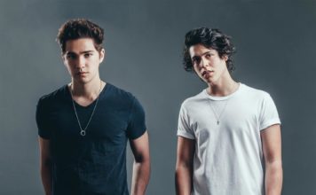 EL DISCO DEL AÑO: Lucah, Covers Créditos a su autor. El propietario de esta imagen es el titular de sus derechos.