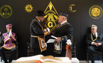 HISTORIAS DE LA HISTORIA: Los símbolos de la masonería Créditos a su autor. El propietario de esta imagen es el titular de sus derechos.