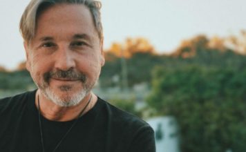 EL DISCO DEL AÑO: Ricardo Montaner, Montaner Créditos a su autor. El propietario de esta imagen es el titular de sus derechos.