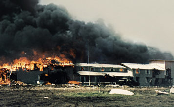 HISTORIAS DE LA HISTORIA: El asedio de Waco Créditos a su autor. El propietario de esta imagen es el titular de sus derechos.