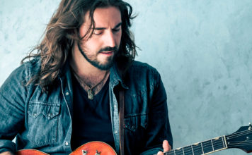 EL DISCO DEL AÑO: Andrés Suárez, Desde una ventana Créditos a su autor. El propietario de esta imagen es el titular de sus derechos.