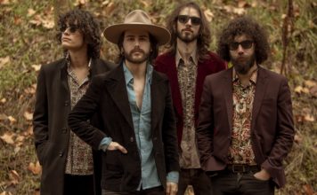 EL GARAJE 1×16 con ATRACO Créditos a su autor. El propietario de esta imagen es el titular de sus derechos.