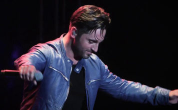 EL DISCO DEL AÑO: Bustamante, Amor de los dos Créditos a su autor. El propietario de esta imagen es el titular de sus derechos.