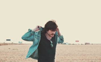 EL DISCO DEL AÑO: Elías Serra, en línea Créditos a su autor. El propietario de esta imagen es el titular de sus derechos.