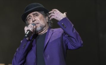 EL DISCO DEL AÑO: Joaquín Sabina, Lo niego todo Créditos a su autor. El propietario de esta imagen es el titular de sus derechos.
