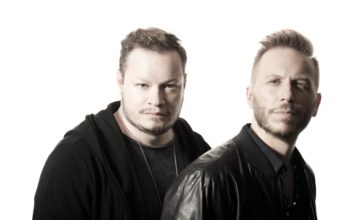 EL DISCO DEL AÑO: Sin bandera, Una última vez Créditos a su autor. El propietario de esta imagen es el titular de sus derechos.