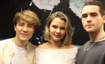 PRIMER PLANO: Mantra Créditos a su autor. El propietario de esta imagen es el titular de sus derechos.