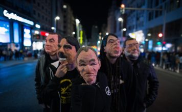 EL GARAJE 1×37 con XPRESIDENTX Créditos a su autor. El propietario de esta imagen es el titular de sus derechos.