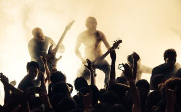 EL GARAJE 2×32 Créditos a su autor. El propietario de esta imagen es el titular de sus derechos.