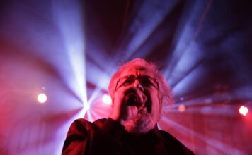 PRIMER PLANO con SERVANDO CARBALLAR Créditos a su autor. El propietario de esta imagen es el titular de sus derechos.