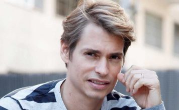 EL DISCO DEL AÑO: Carlos Baute, Historias desconocidas vol. 1 Créditos a su autor. El propietario de esta imagen es el titular de sus derechos.