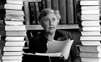 HISTORIAS DE LA HISTORIA: Ágatha Christie Créditos a su autor. El propietario de esta imagen es el titular de sus derechos.