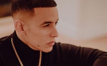 EL DISCO DEL AÑO: Daddy Yankee, Legendaddy Créditos a su autor. El propietario de esta imagen es el titular de sus derechos.
