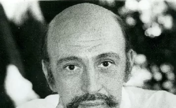 CUENTOS DE MEDIANOCHE: La Crónica Créditos a su autor. El propietario de esta imagen es el titular de sus derechos.