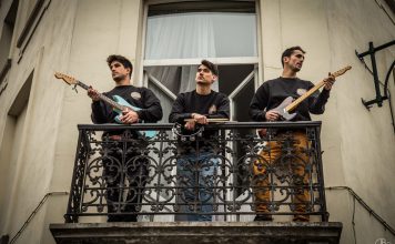 EL GARAJE con VENTURI Créditos a su autor. El propietario de esta imagen es el titular de sus derechos.