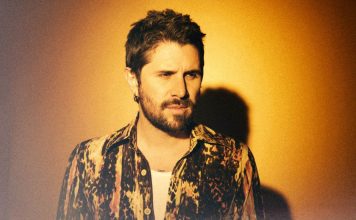 PRIMER PLANO con JUAN PABLO VEGA Créditos a su autor. El propietario de esta imagen es el titular de sus derechos.