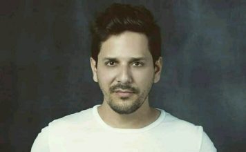 PRIMER PLANO con JAN CRUZ Créditos a su autor. El propietario de esta imagen es el titular de sus derechos.