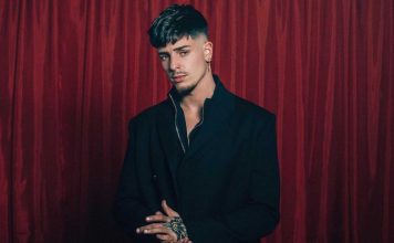 CONEXIÓN LATINA con FRAN ROZZANO Créditos a su autor. El propietario de esta imagen es el titular de sus derechos.