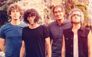 EL GARAJE 4×32 Créditos a su autor. El propietario de esta imagen es el titular de sus derechos.