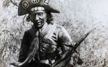 HISTORIAS DE LA HISTORIA: Lampião y María Bonita Créditos a su autor. El propietario de esta imagen es el titular de sus derechos.