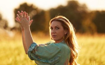 EL DISCO DEL AÑO: Niña Pastori, Camino Créditos a su autor. El propietario de esta imagen es el titular de sus derechos.