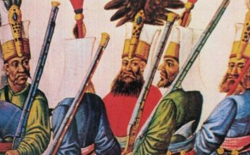 HISTORIAS DE LA HISTORIA: Los Jenízaros Créditos a su autor. El propietario de esta imagen es el titular de sus derechos.