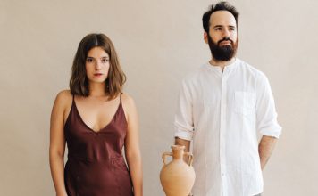 CONEXIÓN LATINA con EDGAR BAO, MAGALÍ SARE y MANEL FORTIÀ Créditos a su autor. El propietario de esta imagen es el titular de sus derechos.