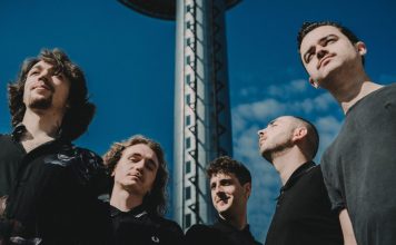 PRIMER PLANO con LINZE Créditos a su autor. El propietario de esta imagen es el titular de sus derechos.