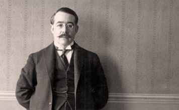 CUENTOS DE MEDIANOCHE: Yzur Créditos a su autor. El propietario de esta imagen es el titular de sus derechos.