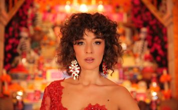 CONEXIÓN LATINA con MARA BARROS Créditos a su autor. El propietario de esta imagen es el titular de sus derechos.