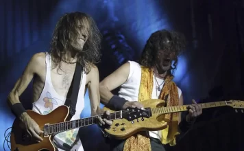 EL GARAJE 6×03 Créditos a su autor. El propietario de esta imagen es el titular de sus derechos.