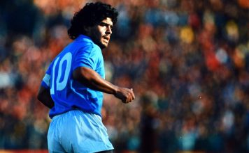 HISTORIAS DE LA HISTORIA: Diego Armando Maradona Créditos a su autor. El propietario de esta imagen es el titular de sus derechos.