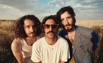 EL GARAJE 6×14 Créditos a su autor. El propietario de esta imagen es el titular de sus derechos.