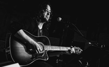 CONEXIÓN LATINA con VÍCTOR FRAILE Créditos a su autor. El propietario de esta imagen es el titular de sus derechos.