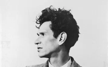 CUENTOS DE MEDIANOCHE: El guardaagujas Créditos a su autor. El propietario de esta imagen es el titular de sus derechos.