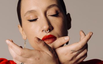 PRIMER PLANO con CELIA BSOUL Créditos a su autor. El propietario de esta imagen es el titular de sus derechos.