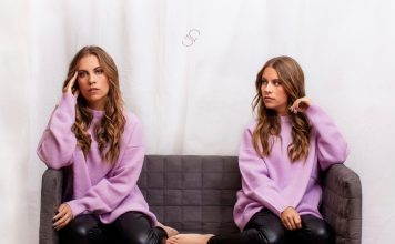 CONEXIÓN LATINA con SIMÉTRICA y ERRE Créditos a su autor. El propietario de esta imagen es el titular de sus derechos.