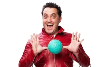 PRIMER PLANO con ANDRÉS LÓPEZ Créditos a su autor. El propietario de esta imagen es el titular de sus derechos.