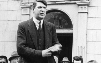 HISTORIAS DE LA HISTORIA: Michael Collins y William Wallace Créditos a su autor. El propietario de esta imagen es el titular de sus derechos.