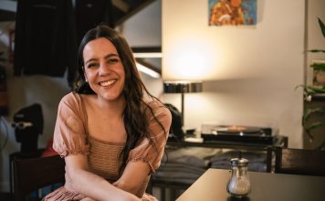 HABLANDO CARRETA 4×28 Créditos a su autor. El propietario de esta imagen es el titular de sus derechos.