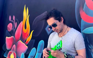 PRIMER PLANO con DLUE