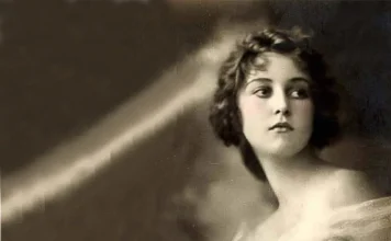 HISTORIAS DE LA HISTORIA: Lina Cavalieri