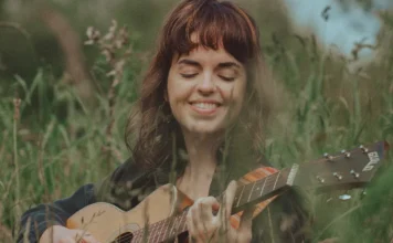 CONEXIÓN LATINA con CRIS IMAZ