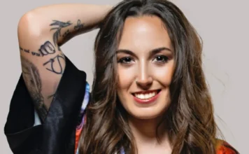 CONEXIÓN LATINA con MARÍA CARRASCO
